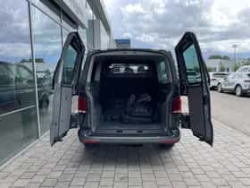 Volkswagen Transporter (2024) thumbnail 11