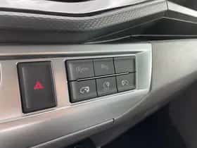 Volkswagen Transporter (2024) thumbnail 32