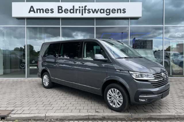Volkswagen Transporter (2024) thumbnail 2