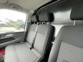 Volkswagen Transporter (2023) thumbnail 13