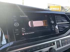 Volkswagen Transporter (2024) thumbnail 33