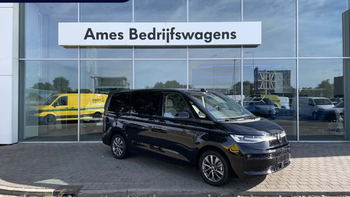Volkswagen Multivan (2024) — foto 1