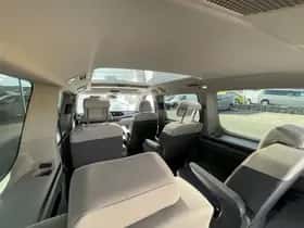 Volkswagen Multivan (2024) thumbnail 16