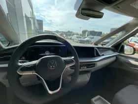 Volkswagen Multivan (2024) thumbnail 30