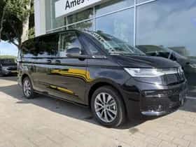 Volkswagen Multivan (2024) thumbnail 4