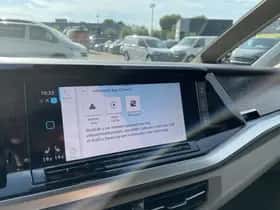 Volkswagen Multivan (2024) thumbnail 32