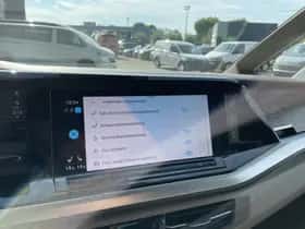 Volkswagen Multivan (2024) thumbnail 35