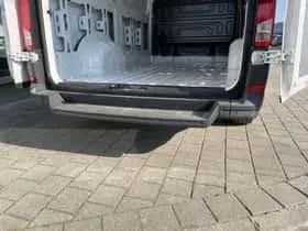 Volkswagen Crafter (2024) thumbnail 10
