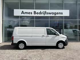 Volkswagen Transporter (2024) thumbnail 12