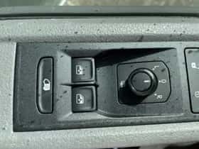 Volkswagen Transporter (2024) thumbnail 17
