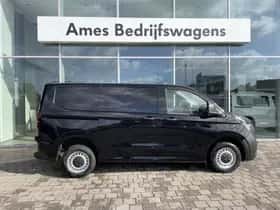 Volkswagen Transporter (2024) thumbnail 12