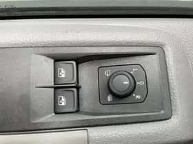 Volkswagen Crafter (2024) thumbnail 15