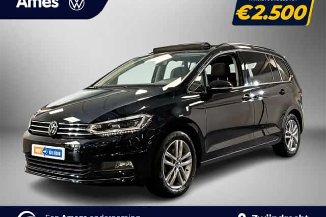 Volkswagen Touran (2024) thumbnail 1