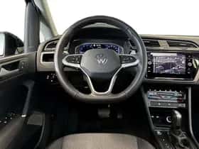 Volkswagen Touran (2024) thumbnail 8
