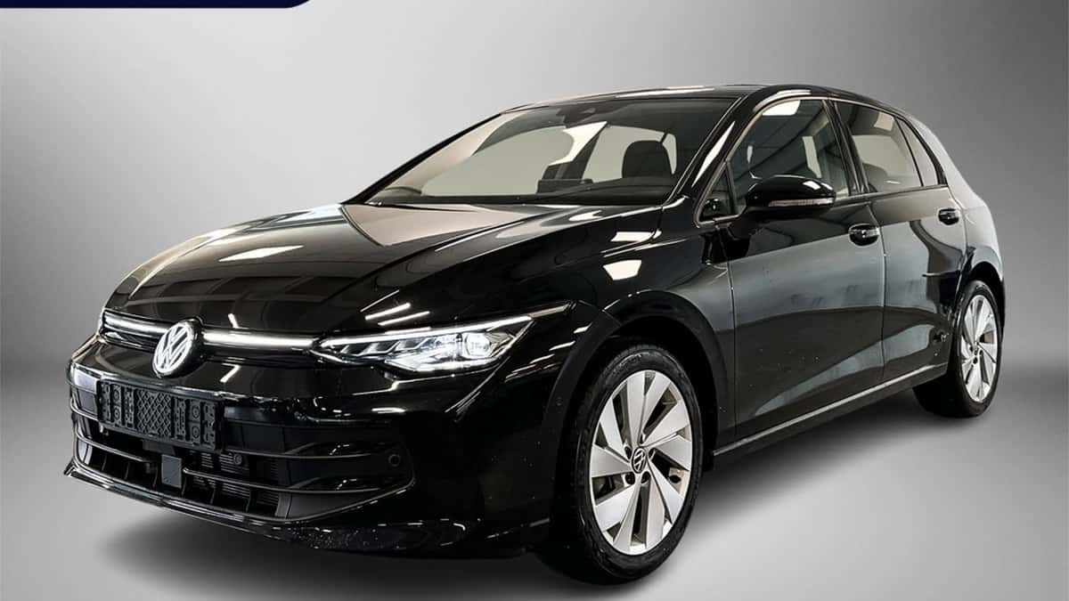 Volkswagen Golf (2025) — foto 1