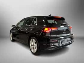 Volkswagen Golf (2025) thumbnail 2