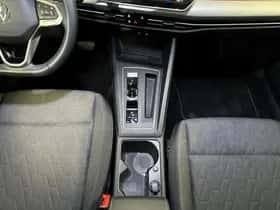 Volkswagen Golf (2025) thumbnail 19