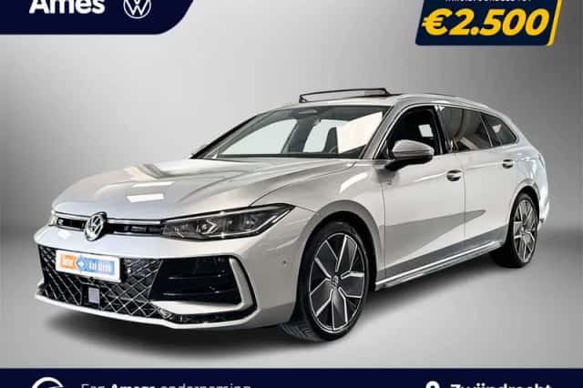 Volkswagen Passat (2025) thumbnail 1