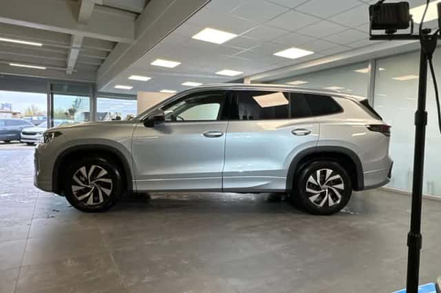 Volkswagen Tayron (2025) thumbnail 5