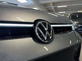 Volkswagen Passat (2025) thumbnail 23