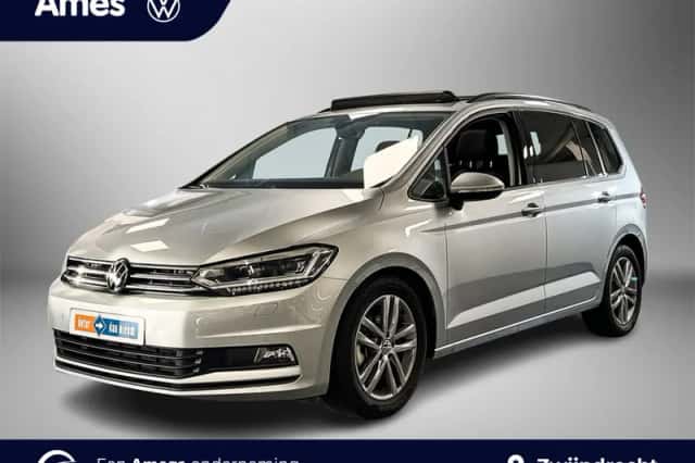 Volkswagen Touran (2025) thumbnail 1