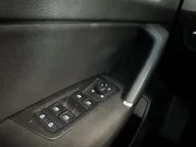 Volkswagen Touran (2025) thumbnail 9