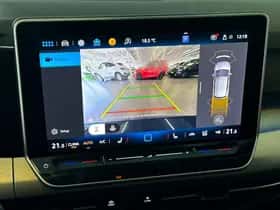 Volkswagen Golf (2025) thumbnail 17