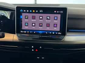 Volkswagen Golf (2025) thumbnail 22