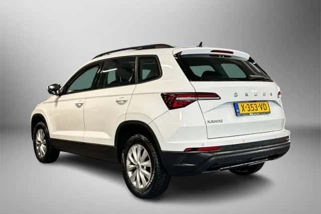 Škoda Karoq (2024) thumbnail 2
