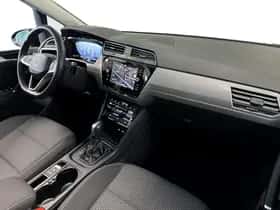 Volkswagen Touran (2025) thumbnail 24