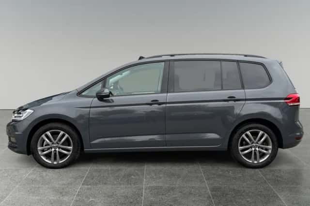 Volkswagen Touran (2025) thumbnail 4