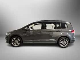 Volkswagen Touran (2025) thumbnail 4