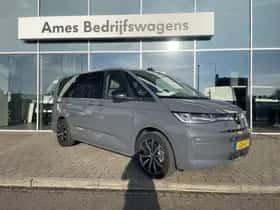 Volkswagen Multivan (2025) thumbnail 2