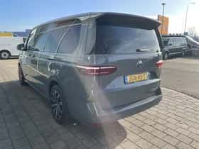 Volkswagen Multivan (2025) thumbnail 8