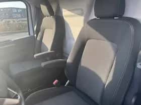 Volkswagen E-Transporter (2026) thumbnail 6