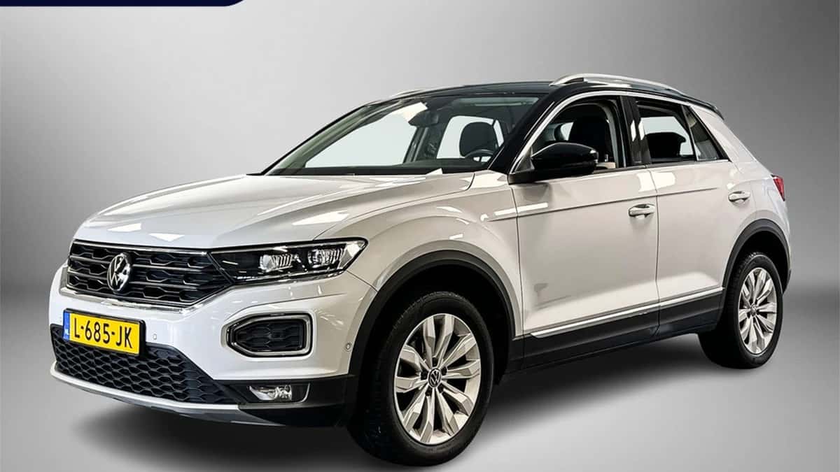 Volkswagen T-Roc (2021) — foto 1