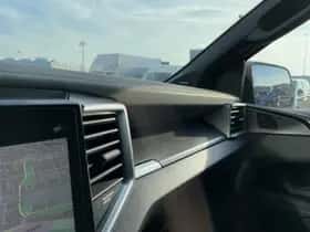 Volkswagen Amarok (2024) thumbnail 15