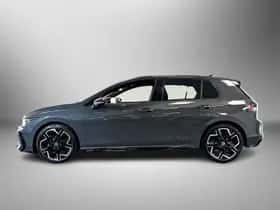 Volkswagen Golf (2025) thumbnail 4