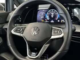 Volkswagen Golf (2025) thumbnail 8