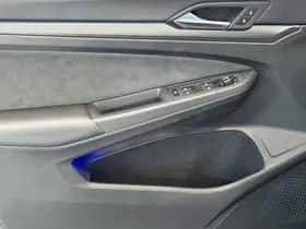 Volkswagen Golf (2025) thumbnail 9