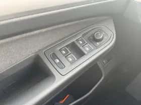Volkswagen Golf (2025) thumbnail 23