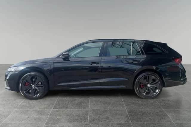 Škoda Octavia (2024) thumbnail 5