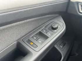 Volkswagen Golf (2025) thumbnail 21
