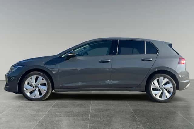 Volkswagen Golf (2025) thumbnail 3