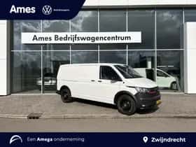Volkswagen Transporter (2024) thumbnail 1