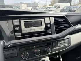 Volkswagen Transporter (2024) thumbnail 28