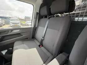 Volkswagen Transporter (2024) thumbnail 29