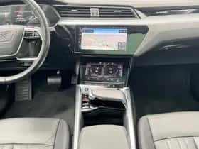 Audi Q8 e-tron (2023) thumbnail 17