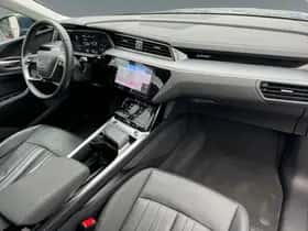 Audi Q8 e-tron (2023) thumbnail 4