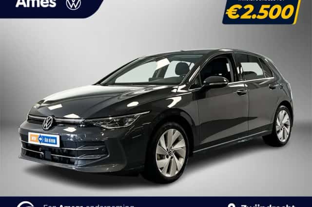 Volkswagen Golf (2025) thumbnail 1